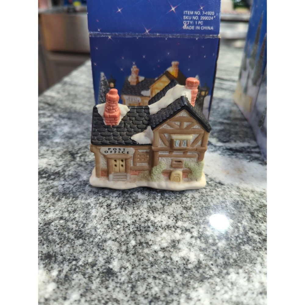 Christmas 1993 Porcelain Bisque Miniature Olde Town Village Post Office #10670